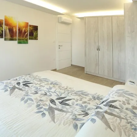 Dragi With Pool, Sauna, & Whirlpool * Opatija