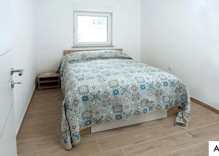 Dragi With Pool, Sauna, & Whirlpool Appartement Opatija