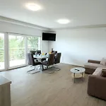 Lejlighed Dragi With Pool, Sauna, & Whirlpool Opatija