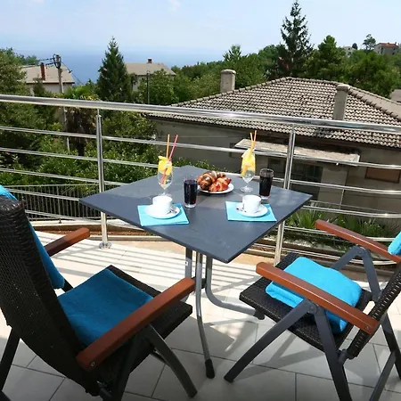 公寓 Dragi With Pool, Sauna, & Whirlpool 奥帕提亚