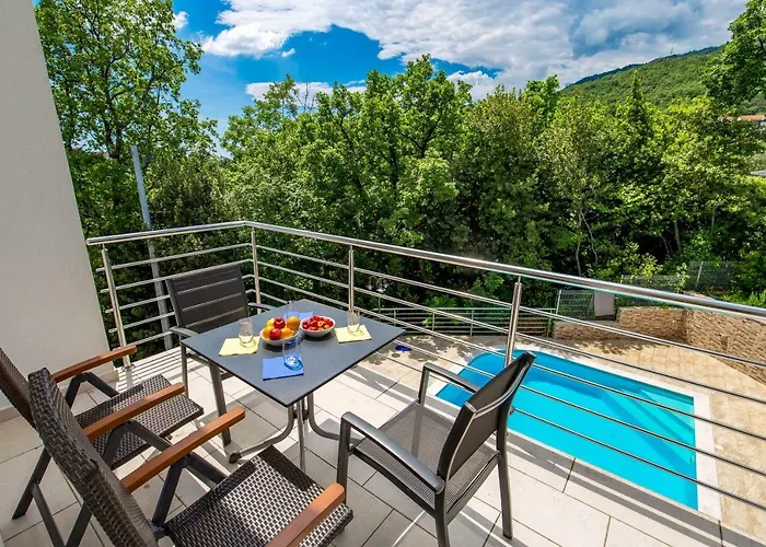 Dragi With Pool, Sauna, & Whirlpool Opatija