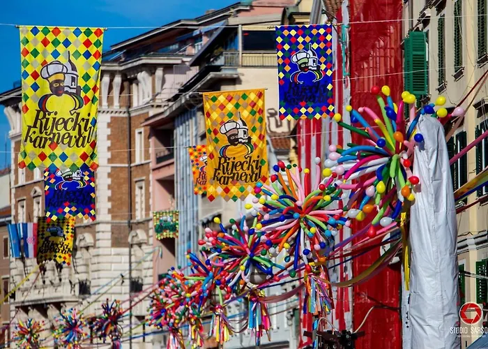 Dragi With Pool, Sauna, & Whirlpool *