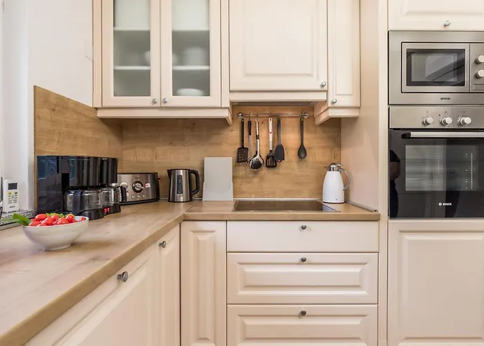 Dragi With Pool, Sauna, & Whirlpool Apartment