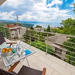 Dragi With Pool, Sauna, & Whirlpool Daire Opatija
